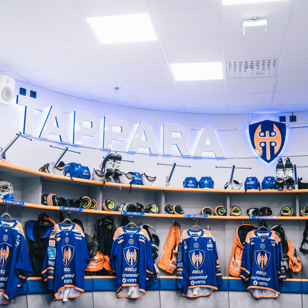 Nokia Arena Tappara 2000px-12