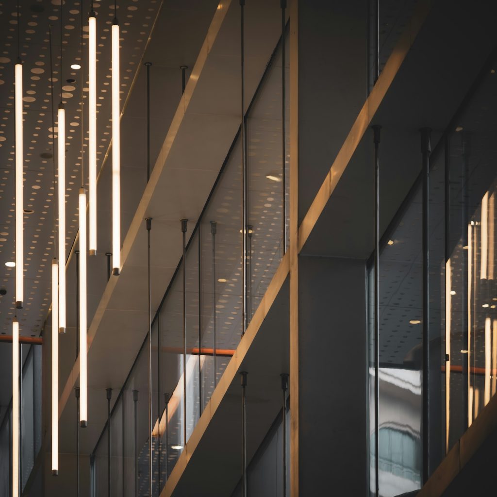 declan-sun-VZ5bNIh889M-unsplash